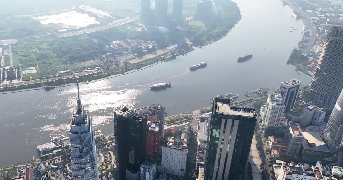 Deputy PM urges strict risk control for VIFC rollout