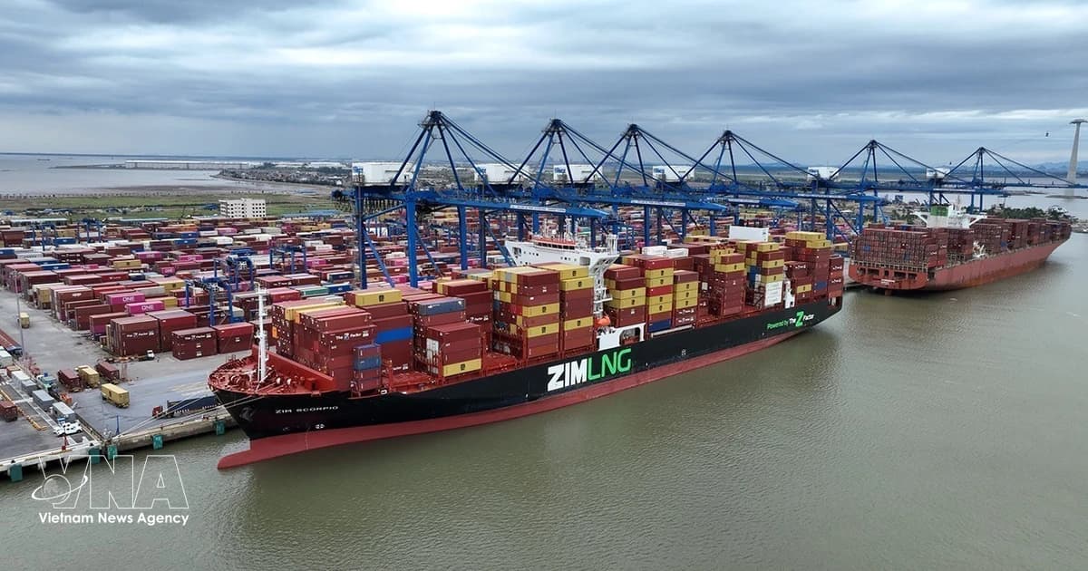 Trade turnover exceeds 445 billion USD in five months