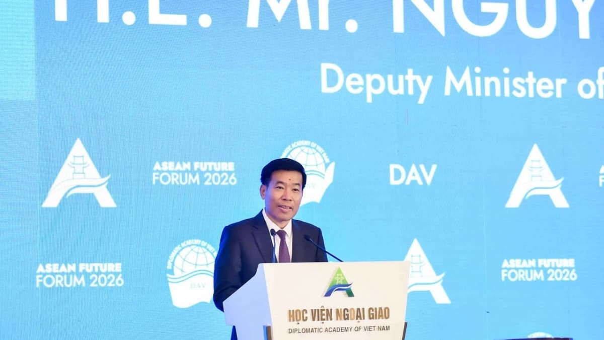 Party Central Committee Member, Deputy Foreign Minister Nguyen Manh Cuong: A resilient ASEAN turns connectivity into strength
