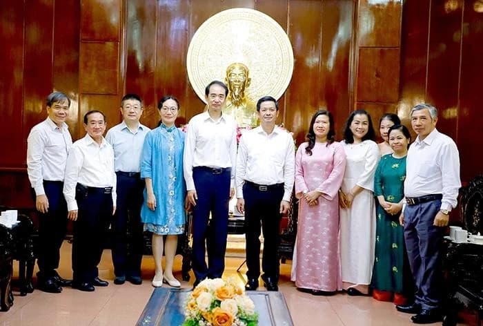 Can Tho seeks to expand industrial, trade cooperation with Chinese partners
