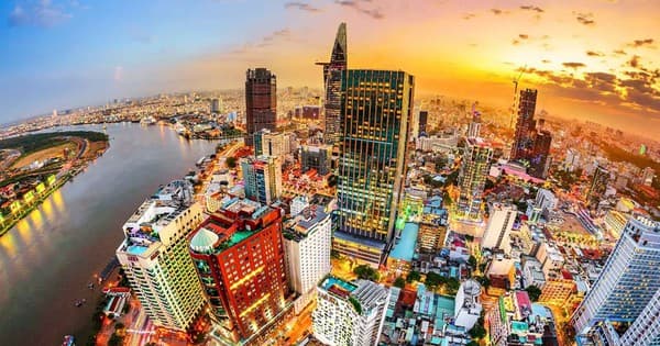 Standard Chartered raises Viet Nam 2026 GDP growth forecast to 9.5%
