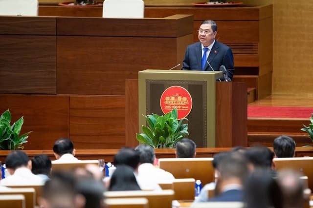 Resolution No. 10-NQ/TW marks pivotal shifts in Viet Nam's foreign investment attraction strategy