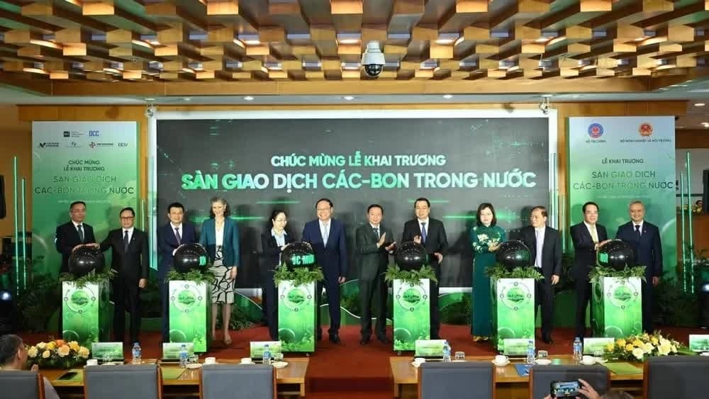 Viet Nam's domestic carbon exchange launched
