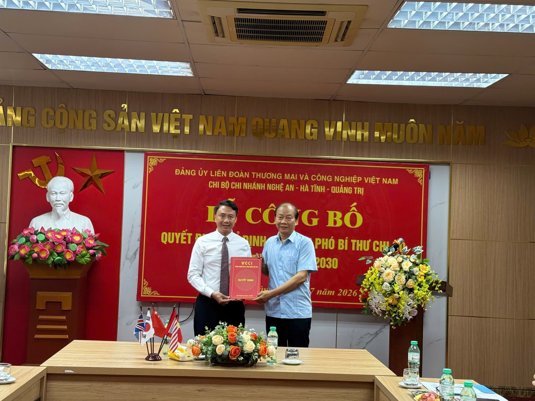 VCCI Appoints Deputy Secretary of the Party Cell of the Nghe An – Ha Tinh – Quang Tri Branch