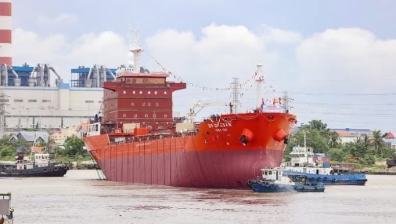 Restructuring the shipbuilding industry to develop the national maritime industry