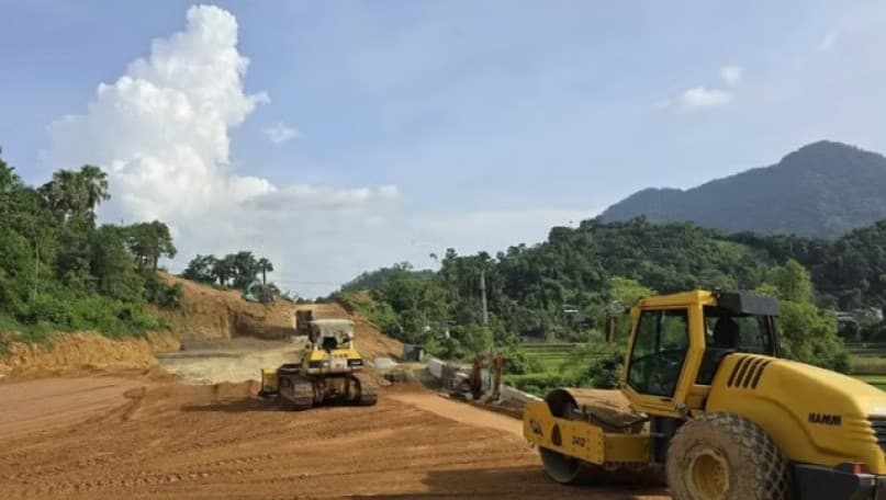 Decisive disbursement of funds for transport projects