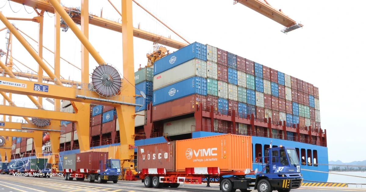 Port throughput in Hai Phong exceeds eight-month target