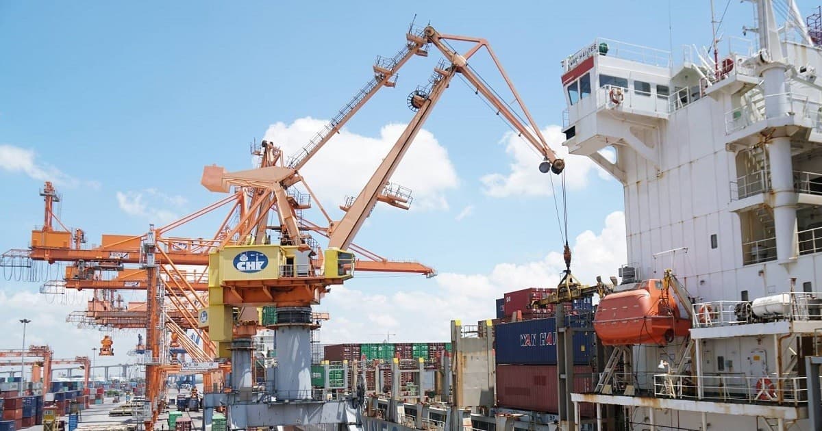 Vietnam’s trade turnover hits record over $770 bln in first 8 months of 2026