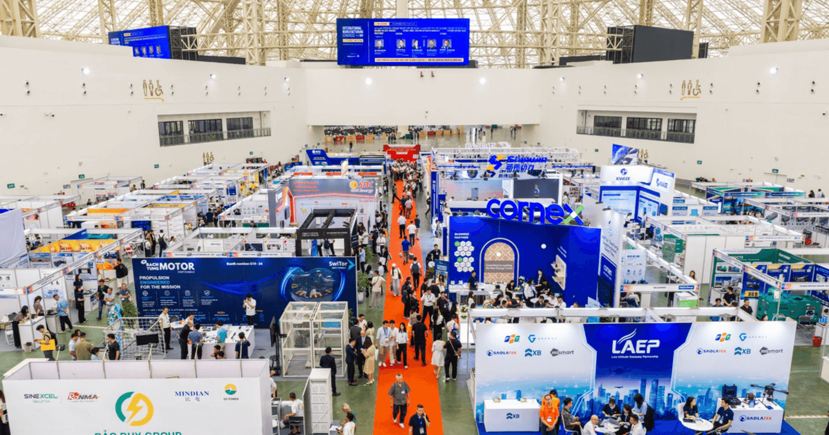 Vietnam Industrial and Technology Week 2026 opens in Hanoi