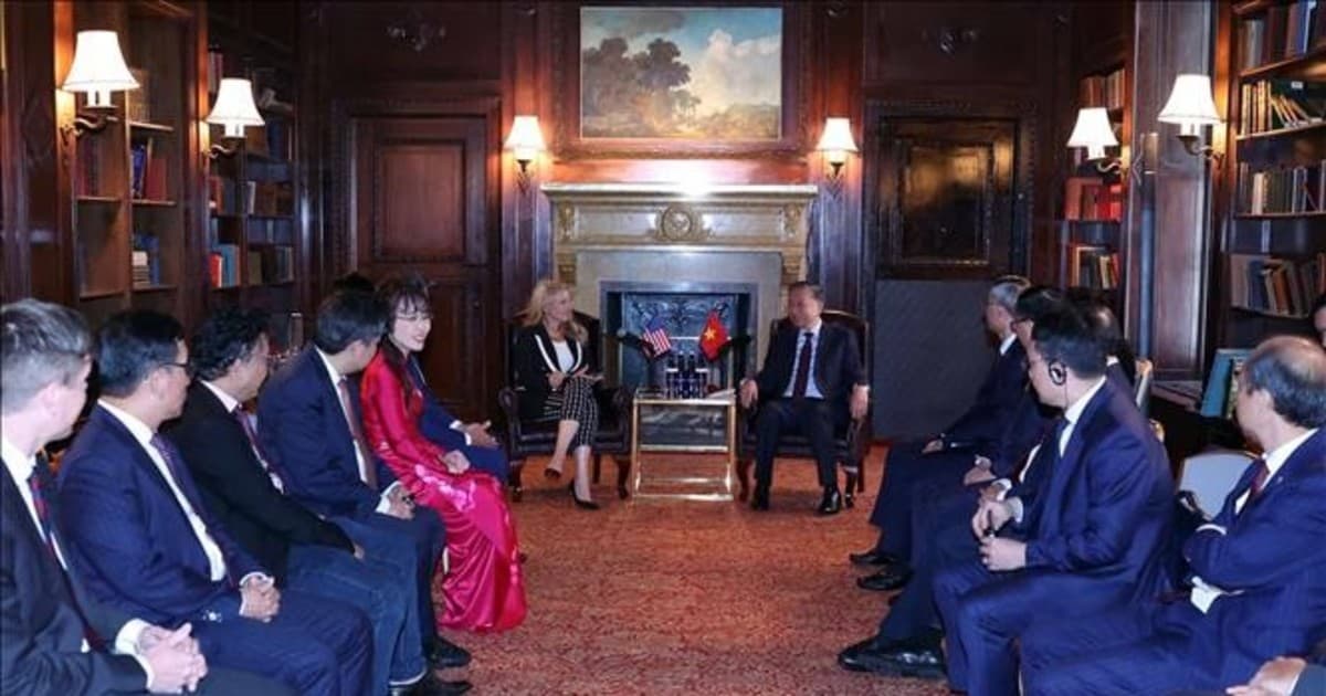 Top leader calls on US businesses to expand cooperation and investment in Vietnam
