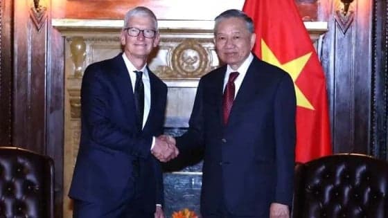 Apple, Warburg Pincus, Boeing seek to expand presence in Vietnam