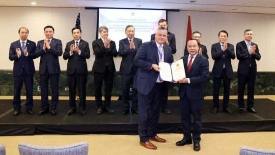Amazon licensed to operate private satellite telecom network in Vietnam