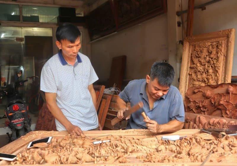 Tay Phuong Expands Craft Village Economy and Market Opportunities