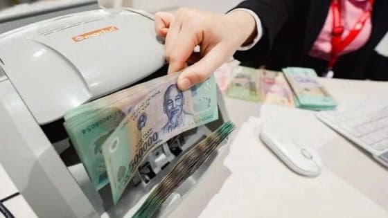 Credit growth slows, slips in first half of October