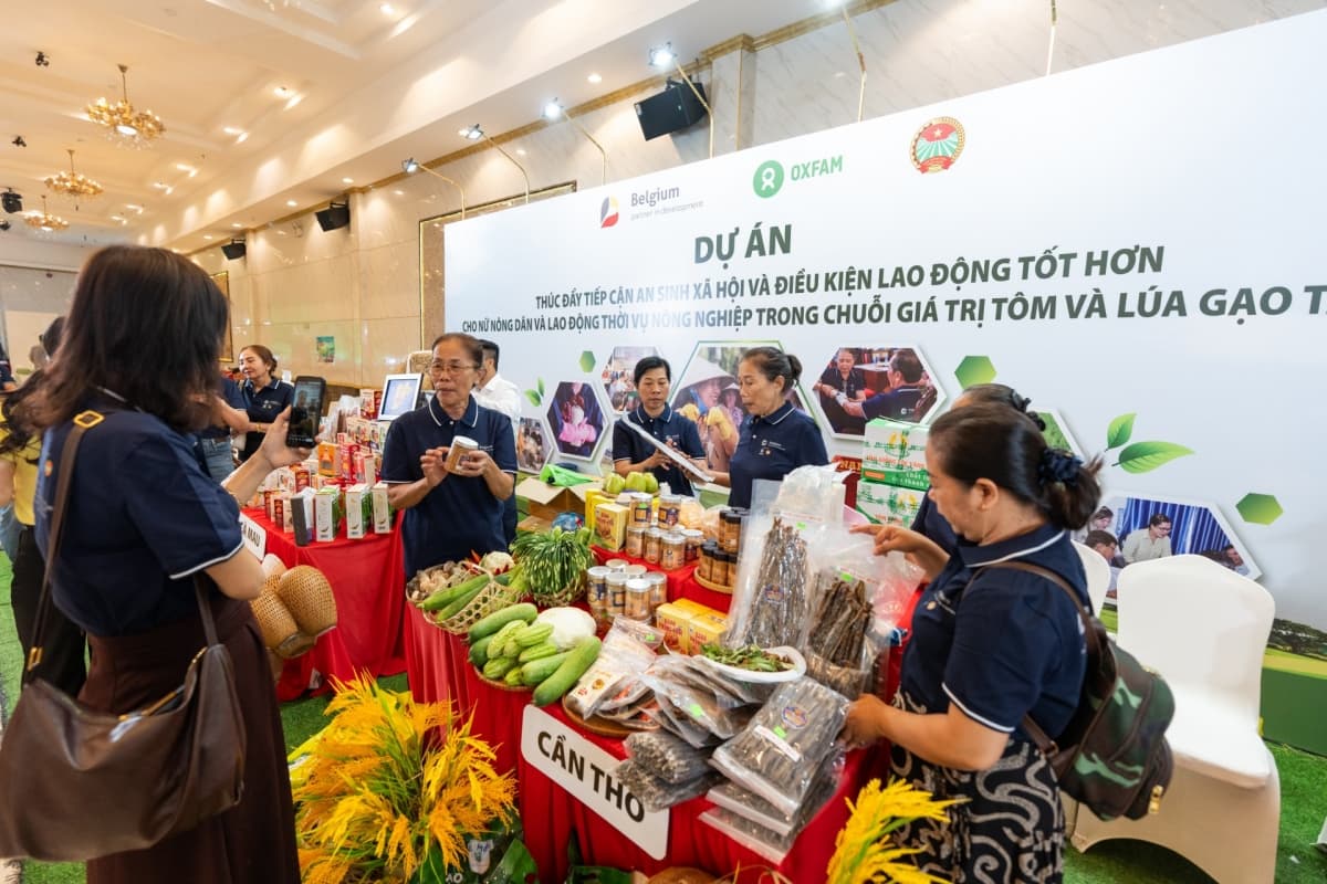 Learning to Livestream Agricultural Products