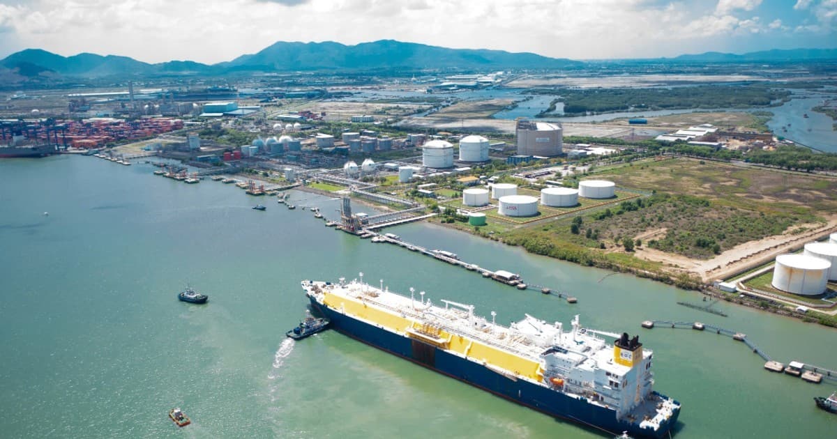 Vietnam, Malaysia boost LNG cooperation to ensure energy security