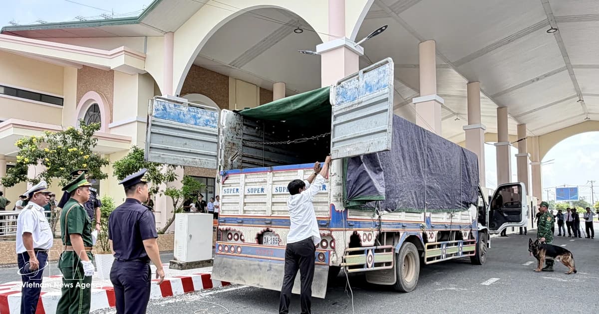 Vietnam-Cambodia trade gathers pace towards 20 billion USD target