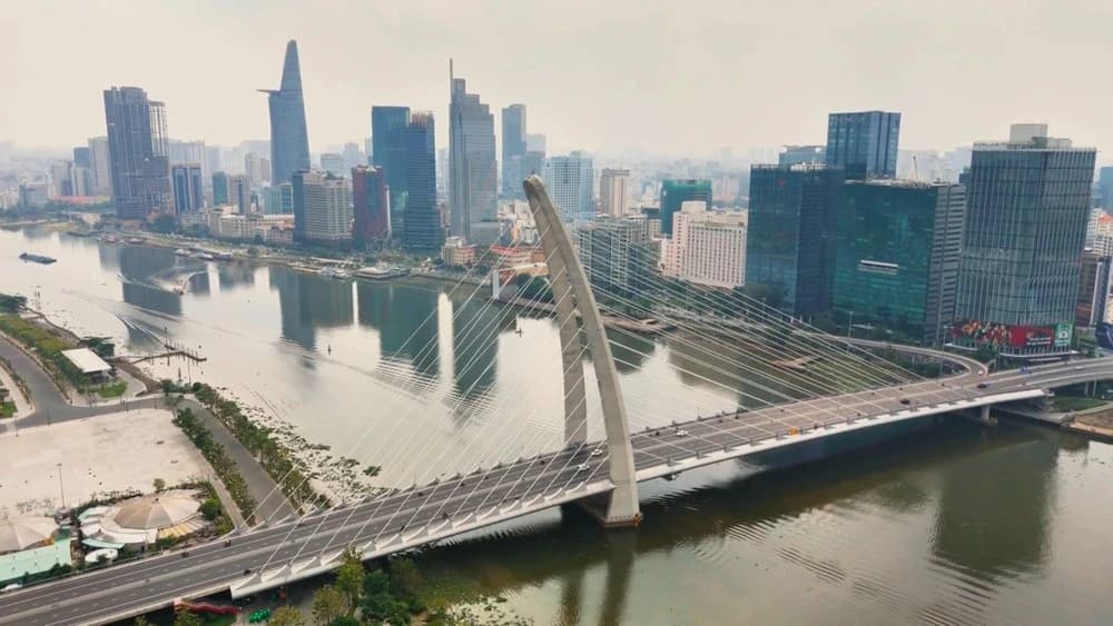 Viet Nam and UK cooperate to develop international financial centre in Ho Chi Minh City