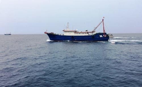 Vietnam repels Chinese-flagged vessels for illegally fishing in its waters