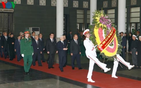State funeral held for general Dong Sy Nguyen