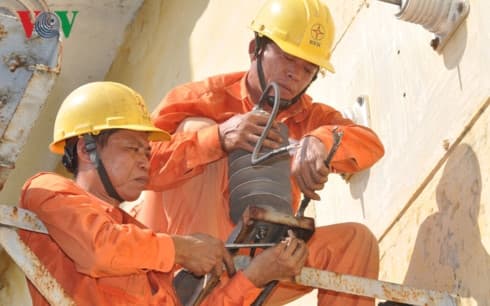 Rising energy prices push up Q1 inflation: research institute