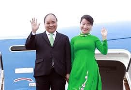PM Phuc leaves for official visit to Romania