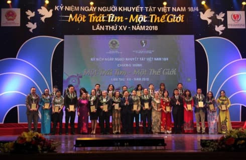 Music programme raises 25.7 billion VND for the disabled, orphans