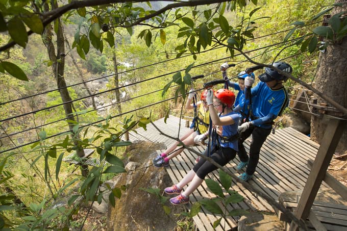 Canadian tourist dies in Thai zipline accident