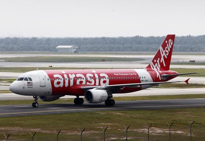 AirAsia pulls plug joint venture, but ‘remains interested’ in Vietnam