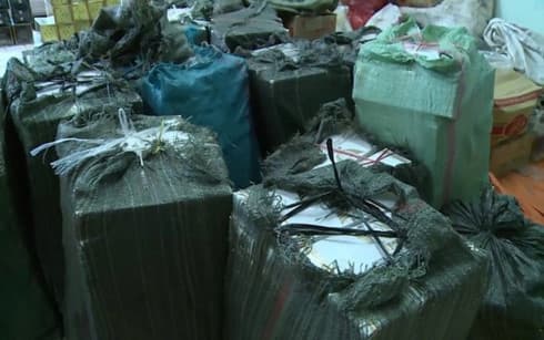 Large haul of smuggled cigarettes seized in Long An