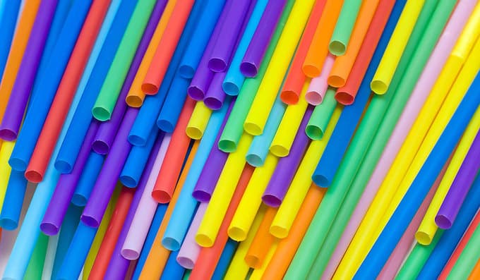 Saigon university says no to plastic straws, bottled water