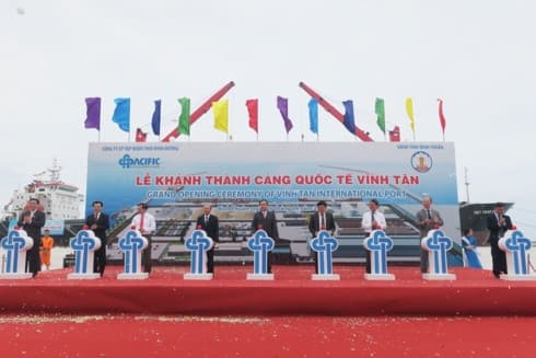 Vinh Tan international port inaugurated