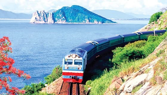 Nearly VND2,000 billion to upgrade HN-HCM City railway system