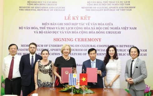 Uruguay, Vietnam to boost cooperation in culture and education