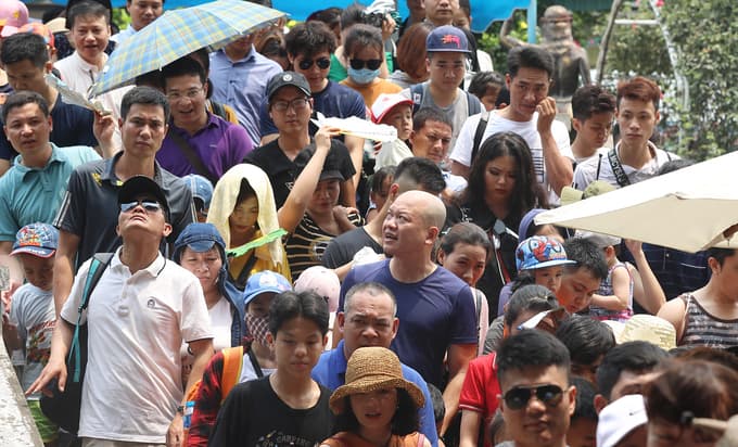 Hanoi a huge holiday draw for Vietnamese tourists