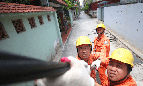 Heat wave sends Saigon power consumption to 10-year high
