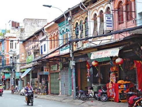 3,000 old buildings in HCM City should be renovated: experts