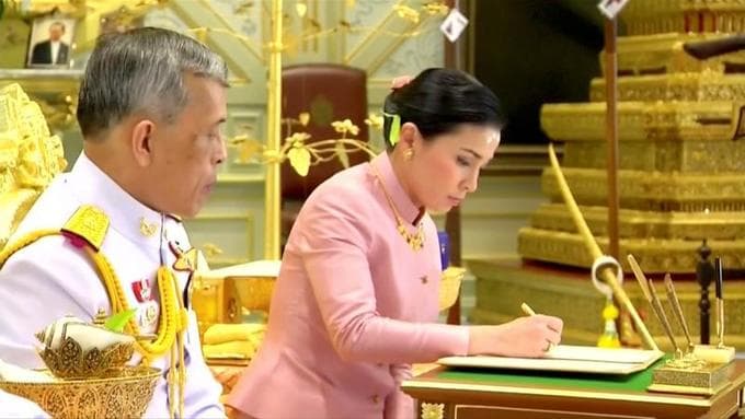 Thai King announces consort to be Queen ahead of coronation
