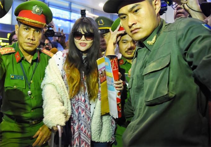 Vietnamese suspect in Kim Jong-nam assassination returns home