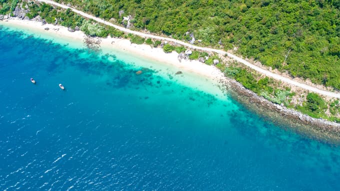 Neighbors look askance at Da Nang promotion of Cham Island tourism