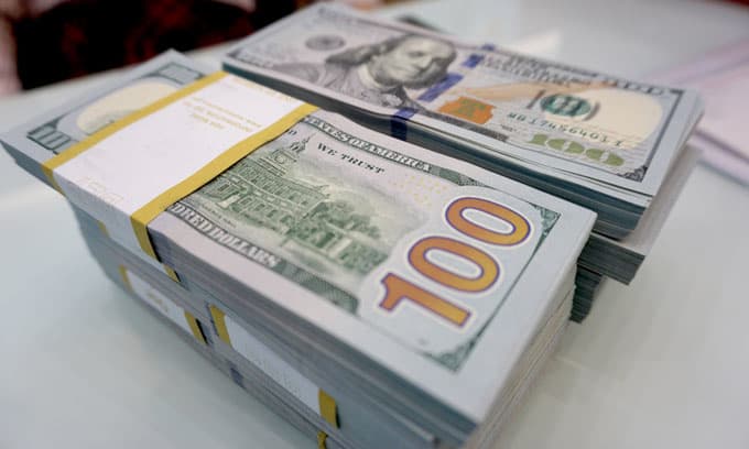 Banks rates higher than free market as dollar shortage bites