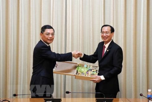 HCM City, Shanghai look to further cooperation