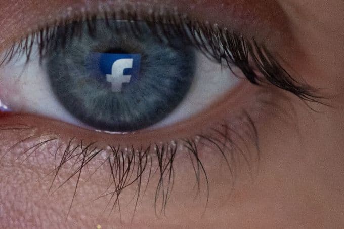 Facebook tightens live-streaming in crackdown on violence