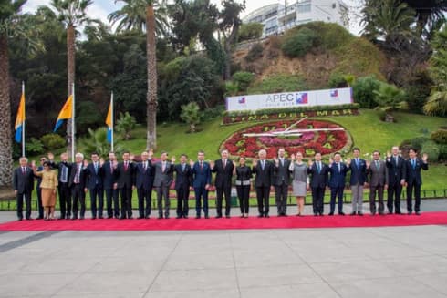 APEC economies vow support for free trade