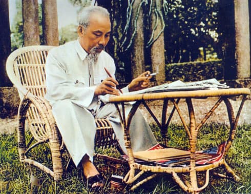 Ho Chi Minh’s birthday observed in Chile, Singapore