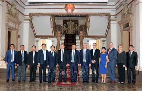 HCM City steps up co-operation with Australia’s Gold Coast