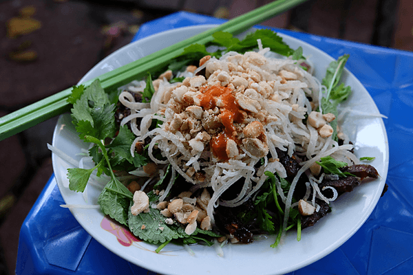 Beef jerky salad and spring rolls: another Hanoi sidewalk treat