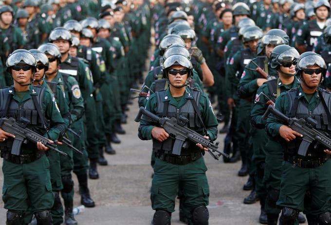 Phnom Penh police chief seeks Vietnamese help to train special forces