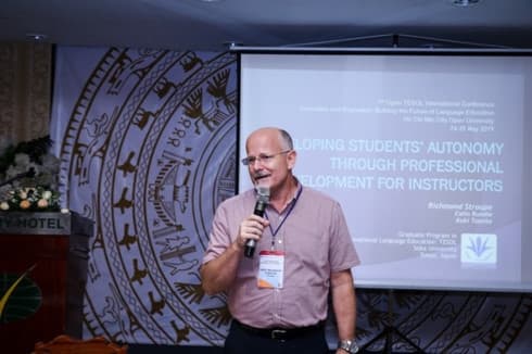 Conference discusses ways to improve TESOL learning, teaching