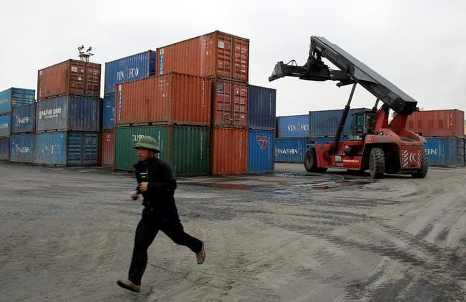 Vietnam exports to US rise 28 pct as China-US trade war intensifies